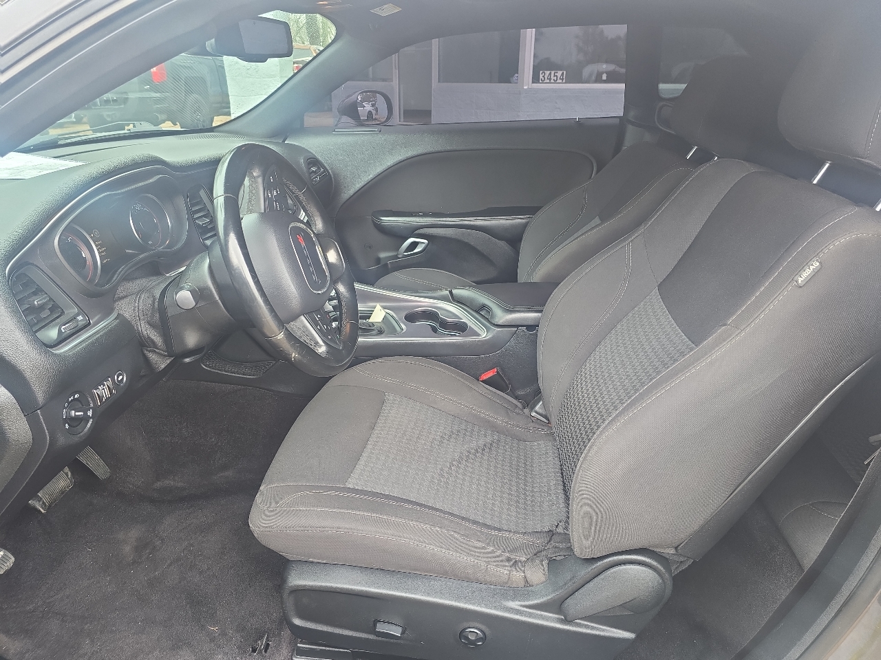 Dodge Challenger  2017