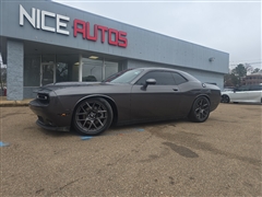 2017 Dodge Challenger 