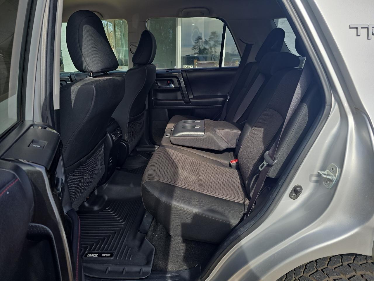 Toyota 4Runner TRD Off Road Premium 4WD (Natl) 2019