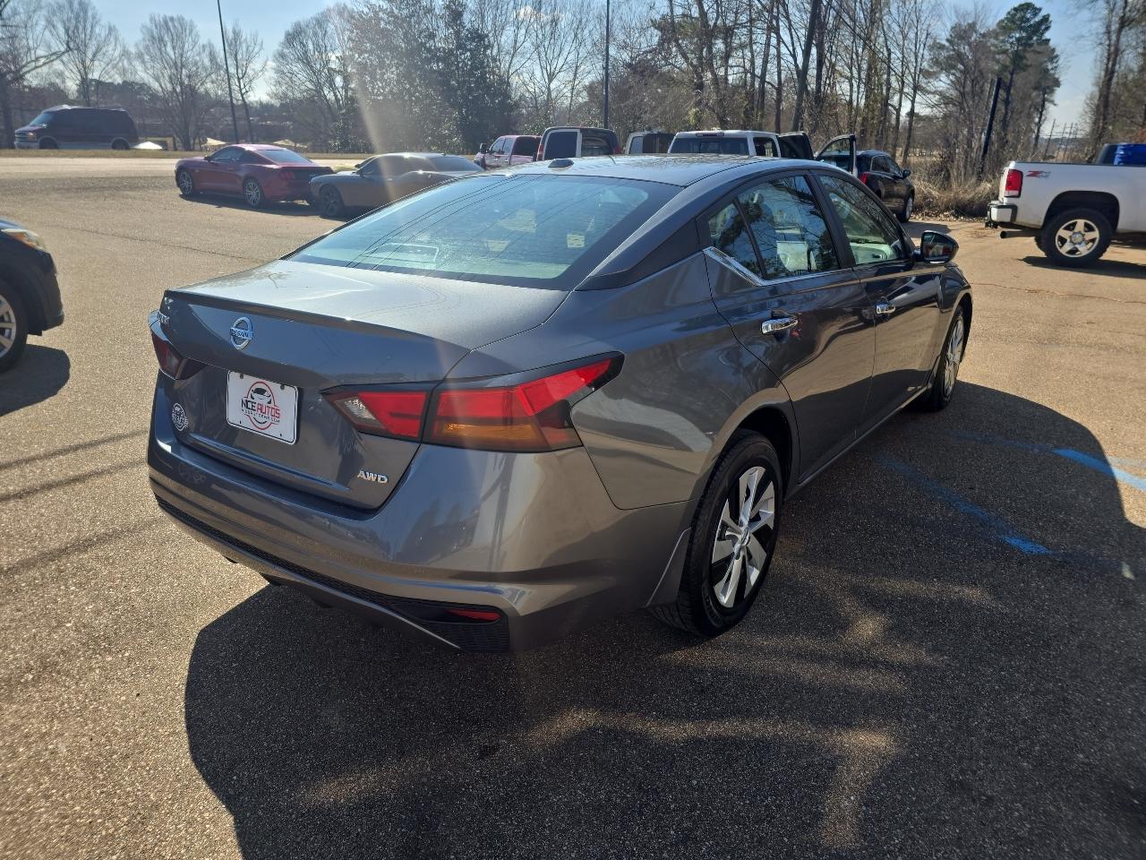 Nissan Altima S 4D Sedan AWD 2.5 2019