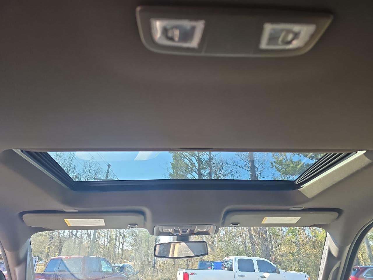 GMC Sierra 1500 Limited Denali Crew Cab 4WD 2022