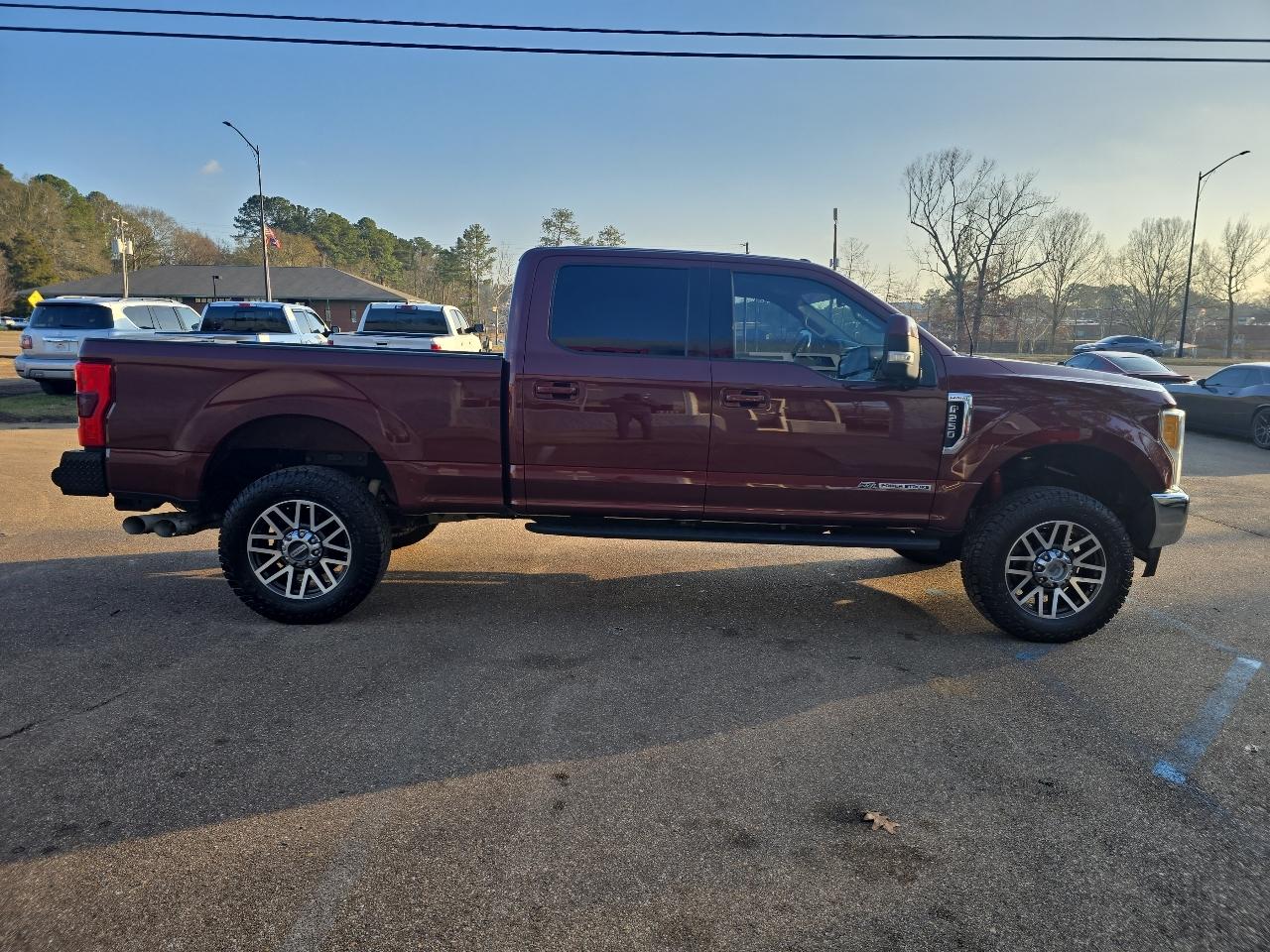 Ford F-250 SD Lariat Crew Cab 4WD 2017