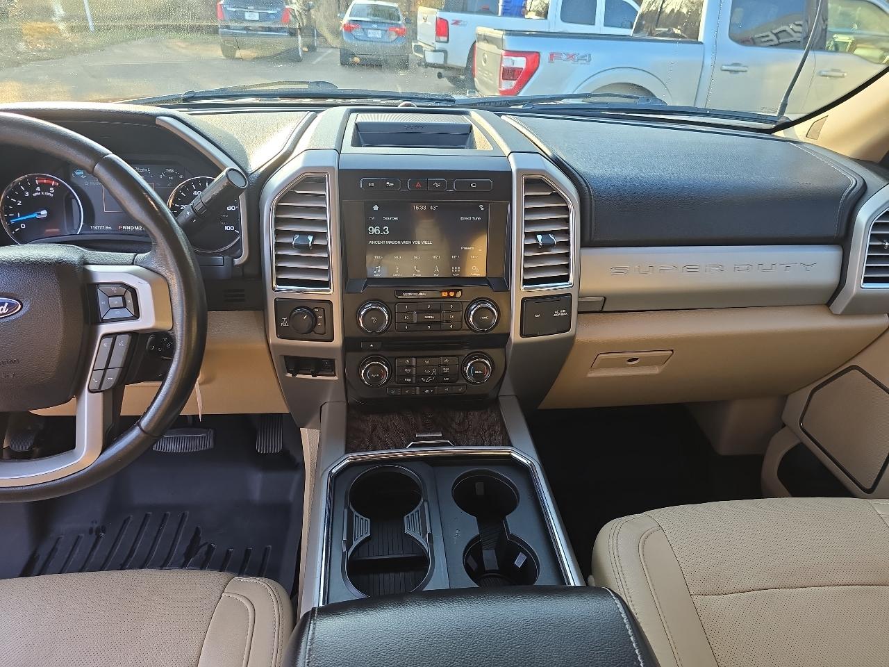 Ford F-250 SD Lariat Crew Cab 4WD 2017