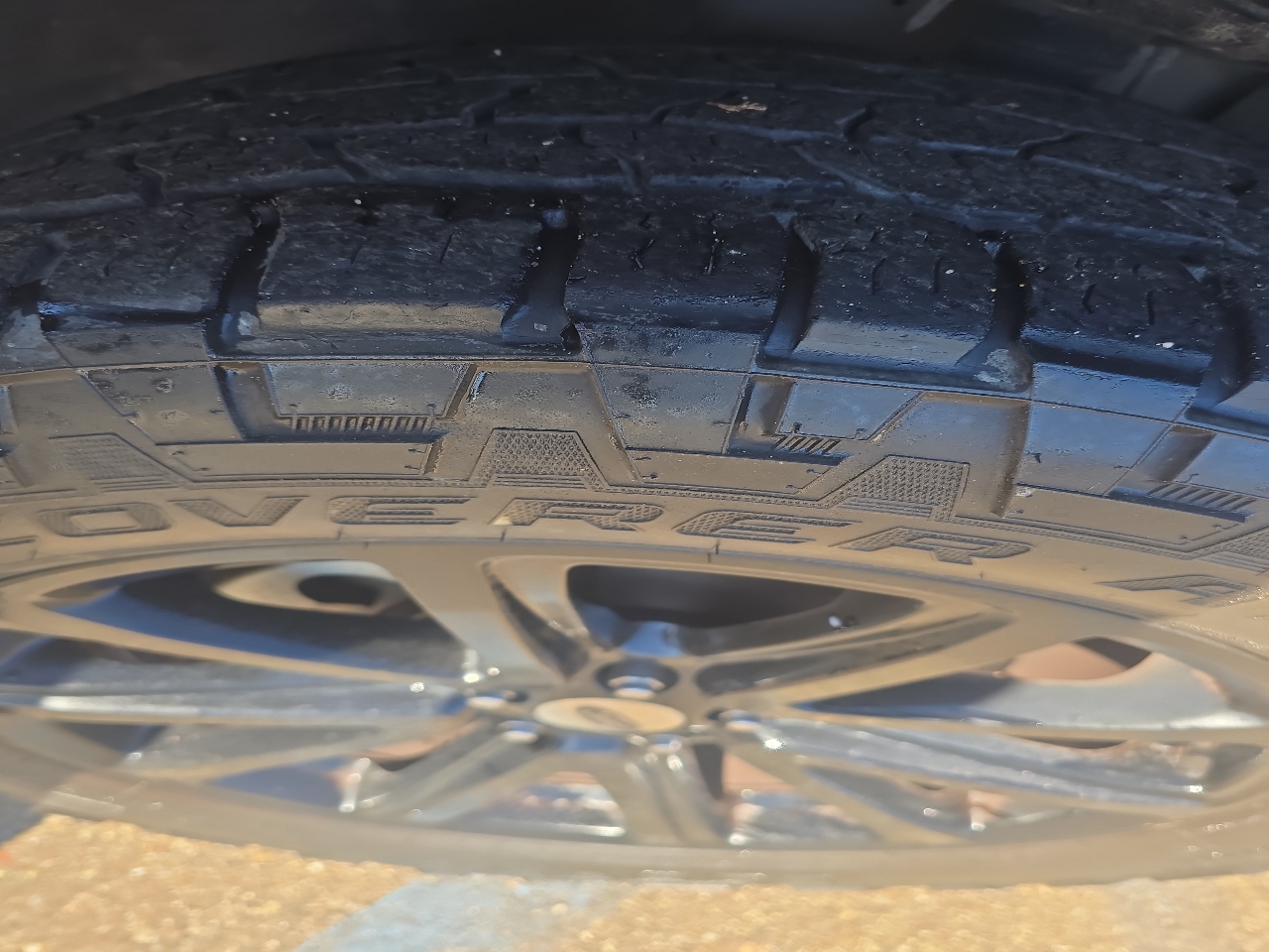 Ford Explorer 4dr 114" WB 4.0L XLT Sport AWD 2017