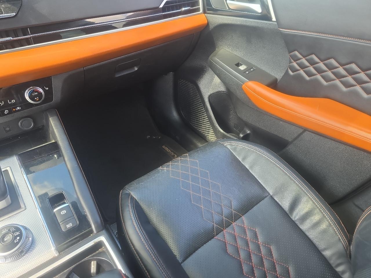 Mitsubishi Outlander  2022