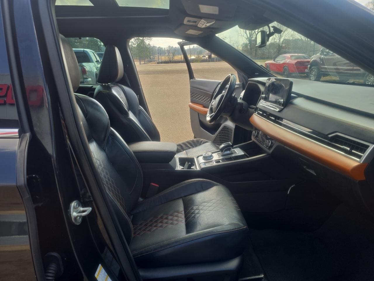 Mitsubishi Outlander  2022