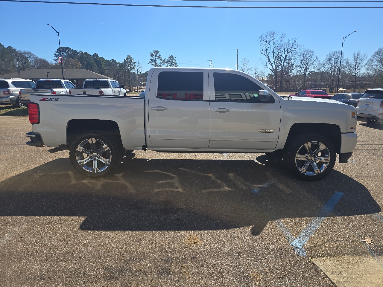 Chevrolet Silverado 1500 LTZ Z71 Crew Cab 4WD 2018