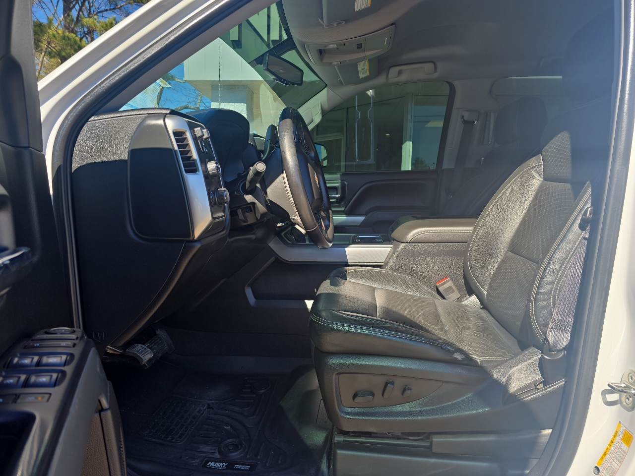 Chevrolet Silverado 1500 LTZ Z71 Crew Cab 4WD 2018