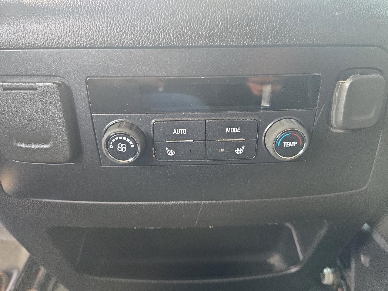 GMC Yukon Denali 4D SUV AWD 2018