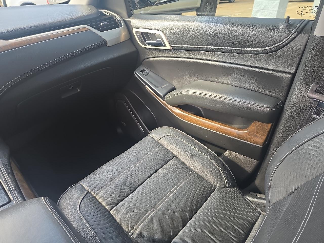 GMC Yukon Denali 4D SUV AWD 2018