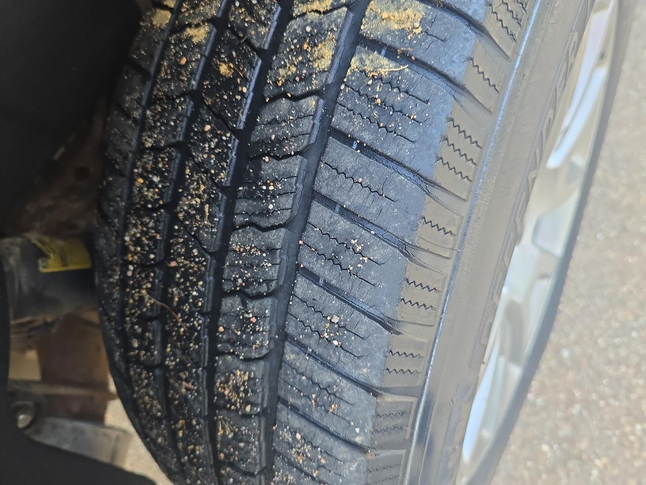 GMC Yukon Denali 4D SUV AWD 2018