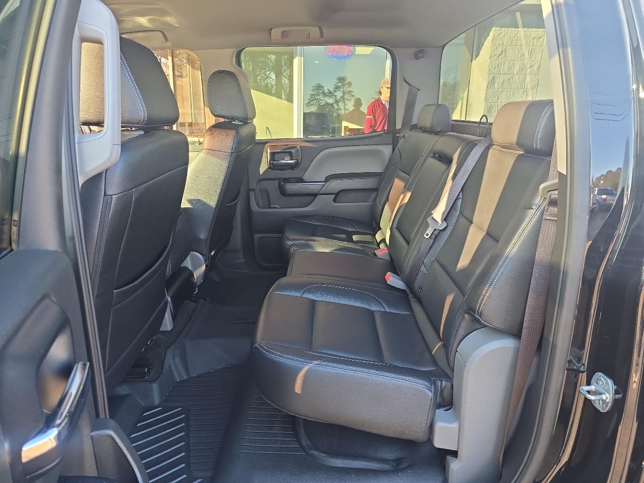 Chevrolet Silverado 1500 1LT Crew Cab 2WD 2017