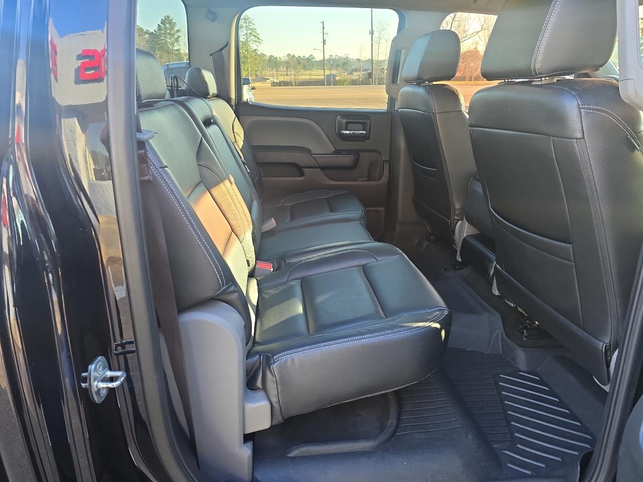 Chevrolet Silverado 1500 1LT Crew Cab 2WD 2017