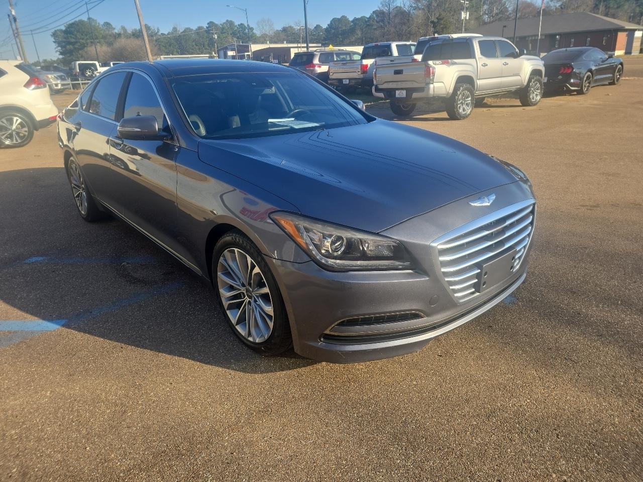 Hyundai Genesis  2015