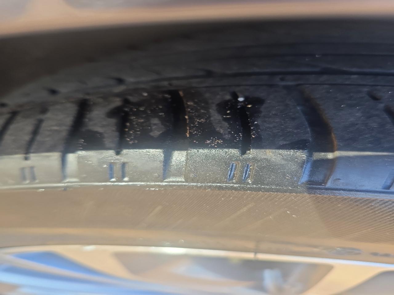 Hyundai Genesis  2015