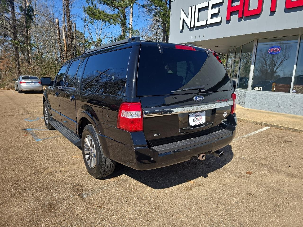 Ford Expedition  2017