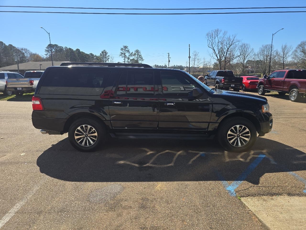 Ford Expedition  2017