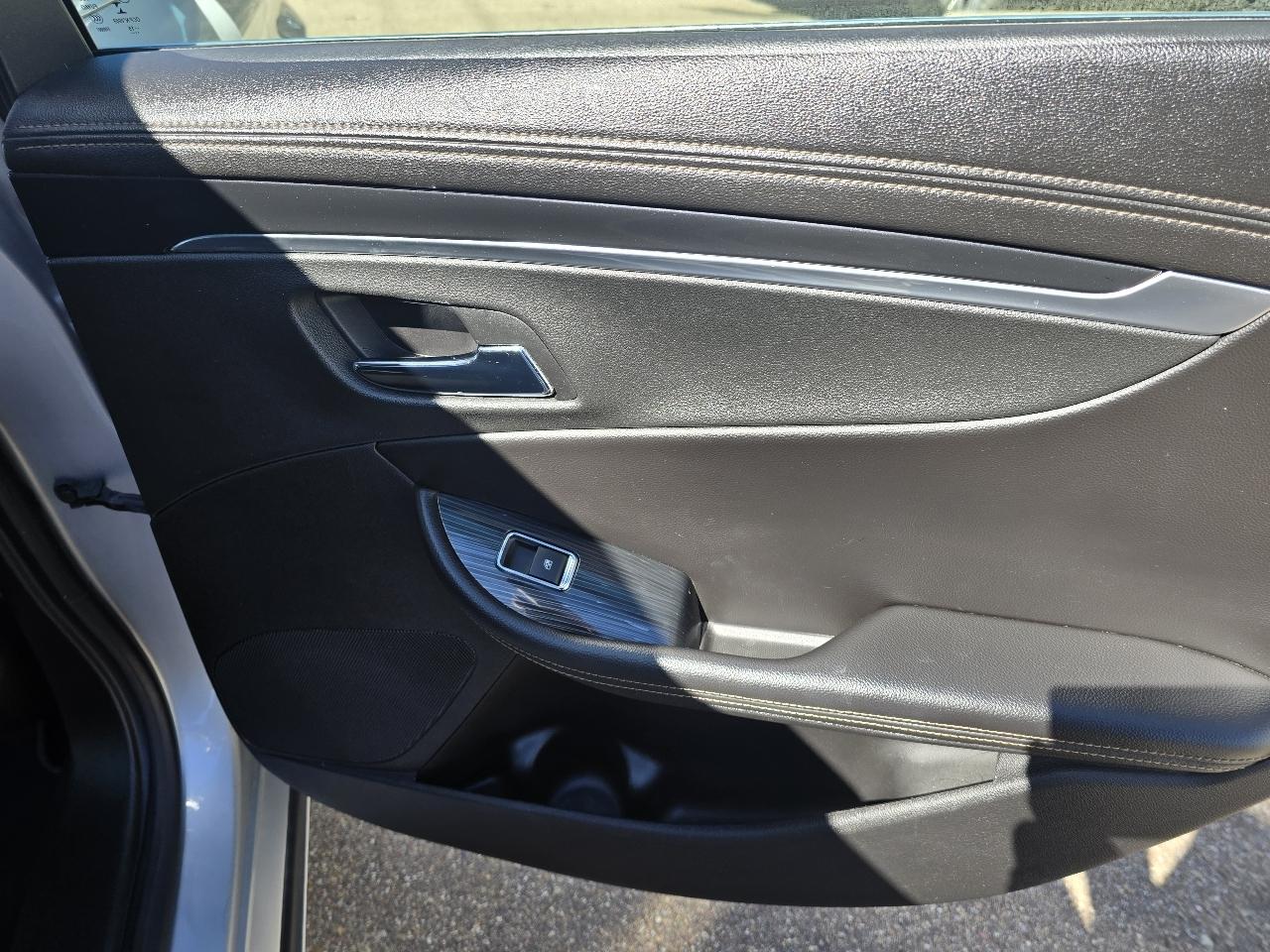 Chevrolet Impala  2016