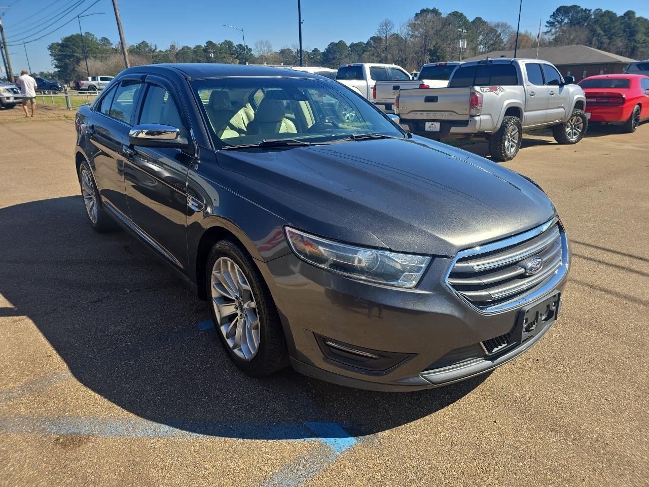Ford Taurus  2017