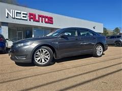 2017 Ford Taurus 