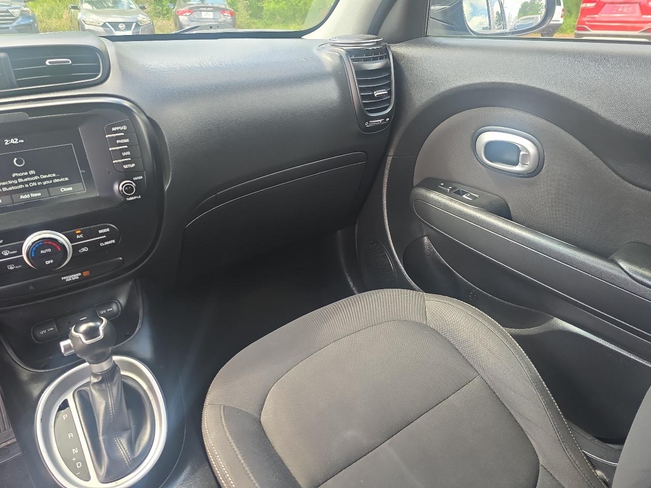 Kia Soul ! w/Premium Package 2019