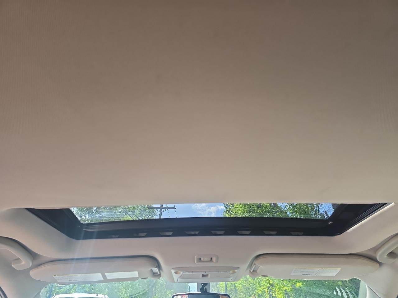 Nissan Pathfinder Platinum 4D SUV 4WD 2018