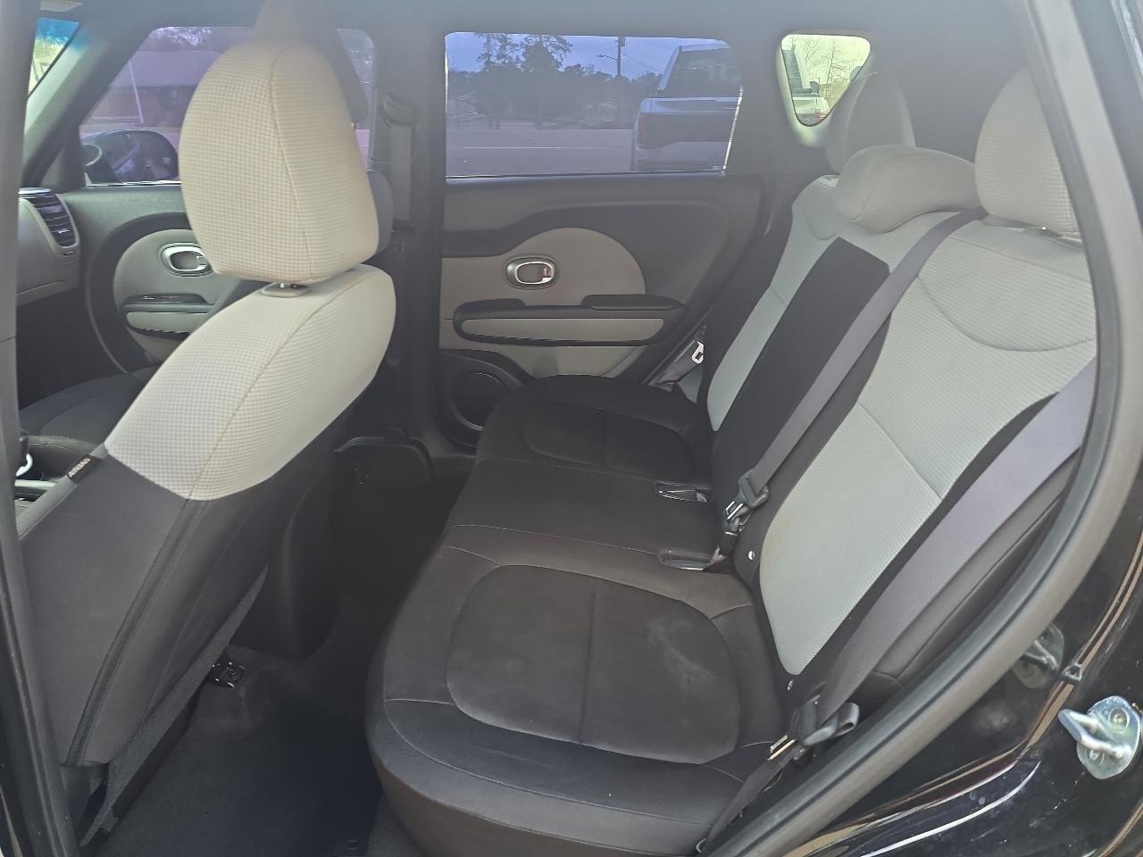 Kia Soul ! w/Premium Package 2016