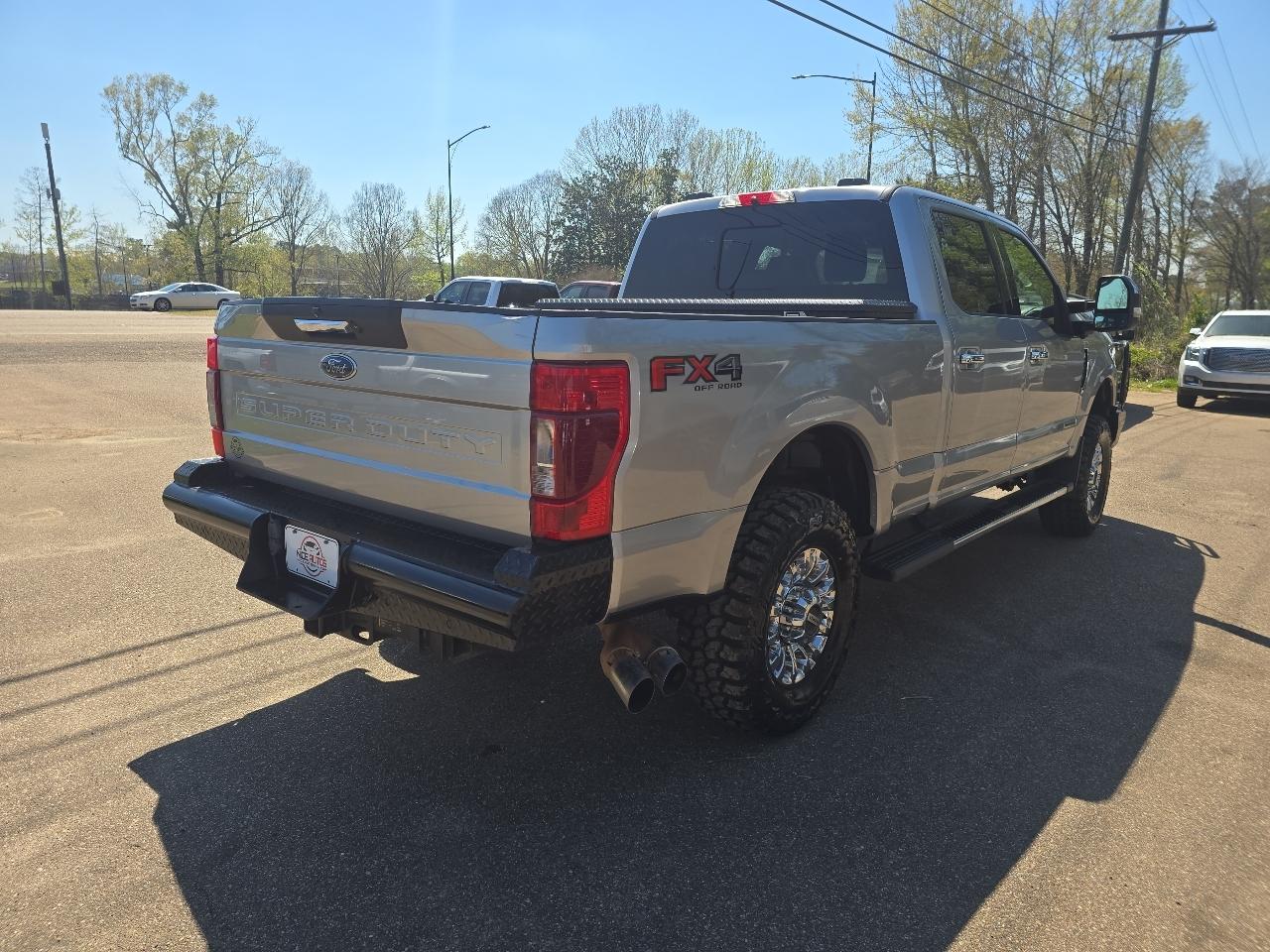 Ford F-350 SD Lariat Crew Cab 4WD 2021