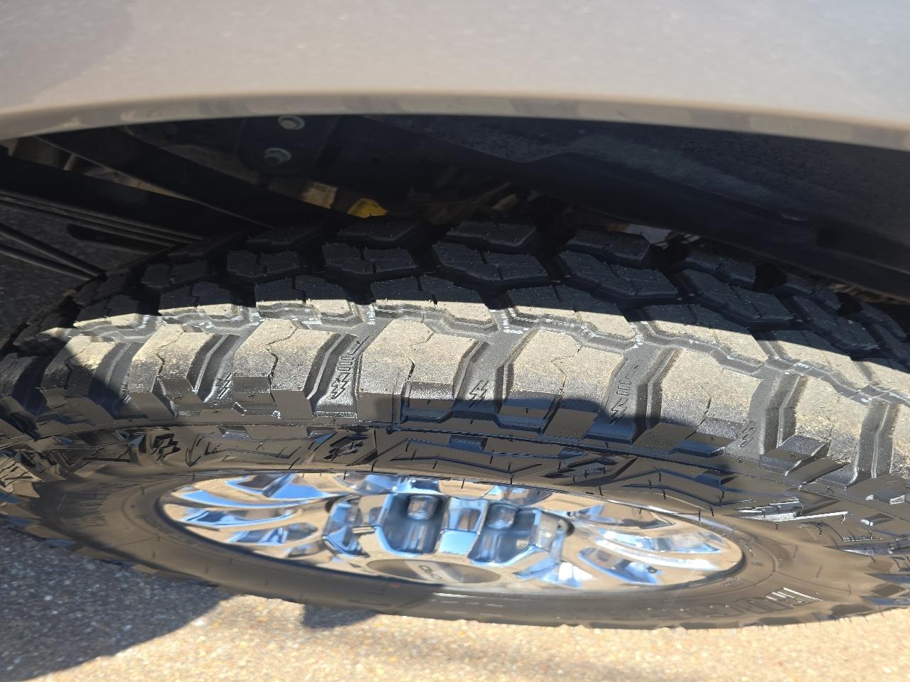 Ford F-350 SD Lariat Crew Cab 4WD 2021