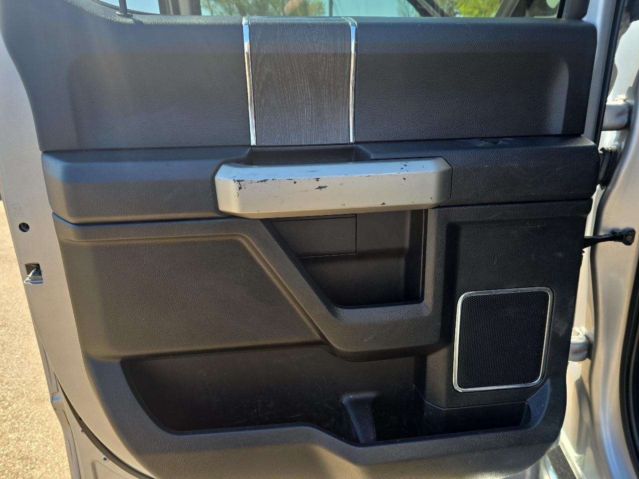 Ford F-350 SD Lariat Crew Cab 4WD 2021