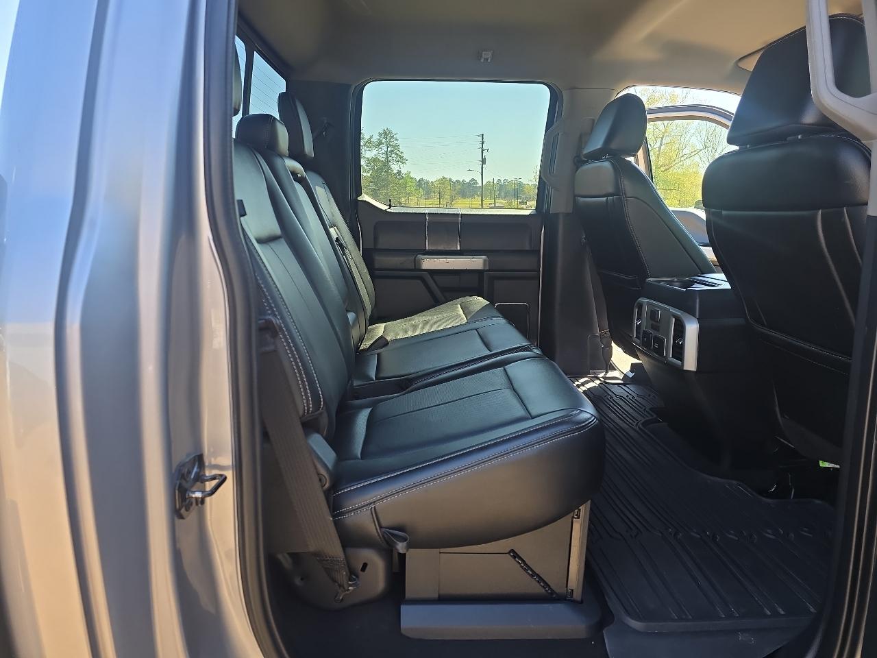 Ford F-350 SD Lariat Crew Cab 4WD 2021