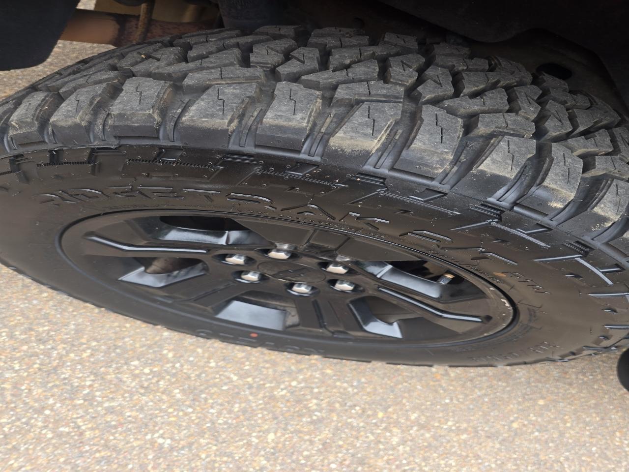 Chevrolet Tahoe Z71 4D SUV 4WD 2017