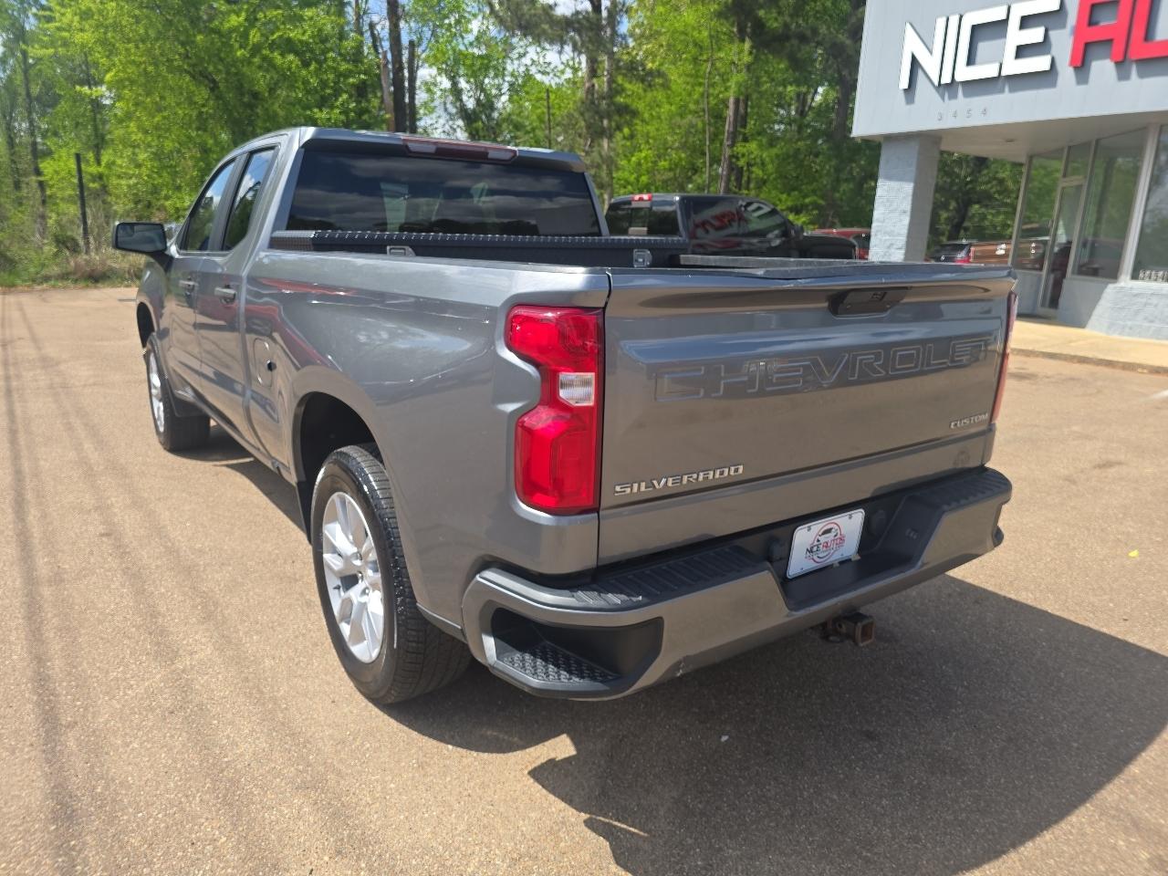 Chevrolet Silverado 1500 Custom 2021