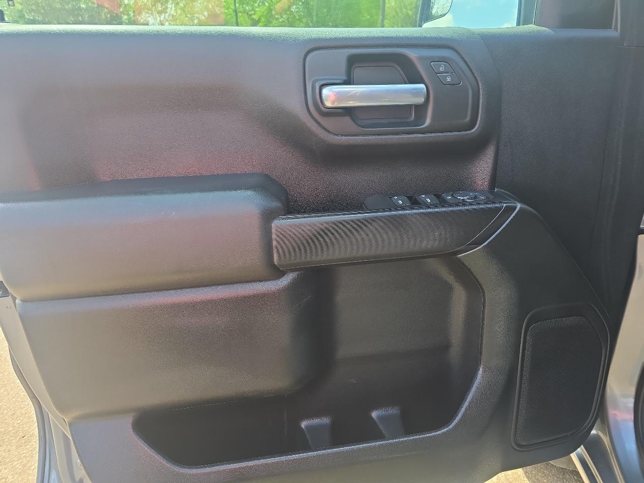 Chevrolet Silverado 1500 Custom 2021