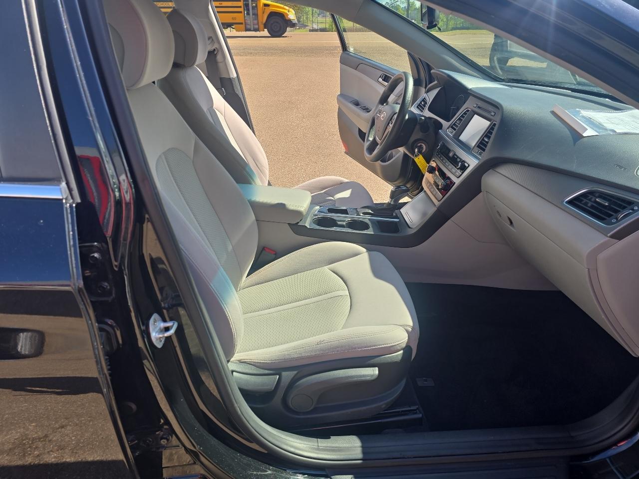 Hyundai Sonata  2017