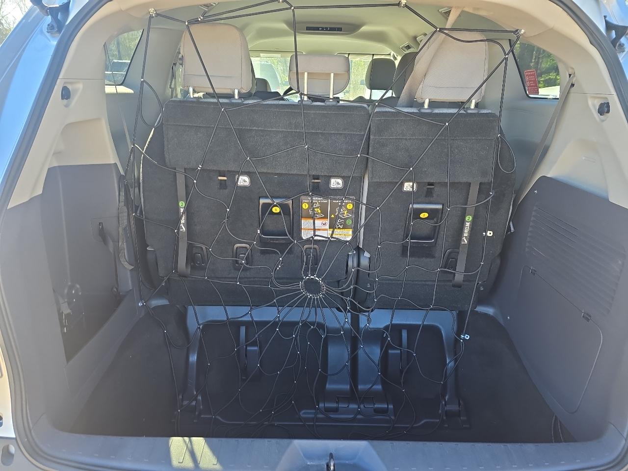 Toyota Sienna LE - 8 Passenger 2021