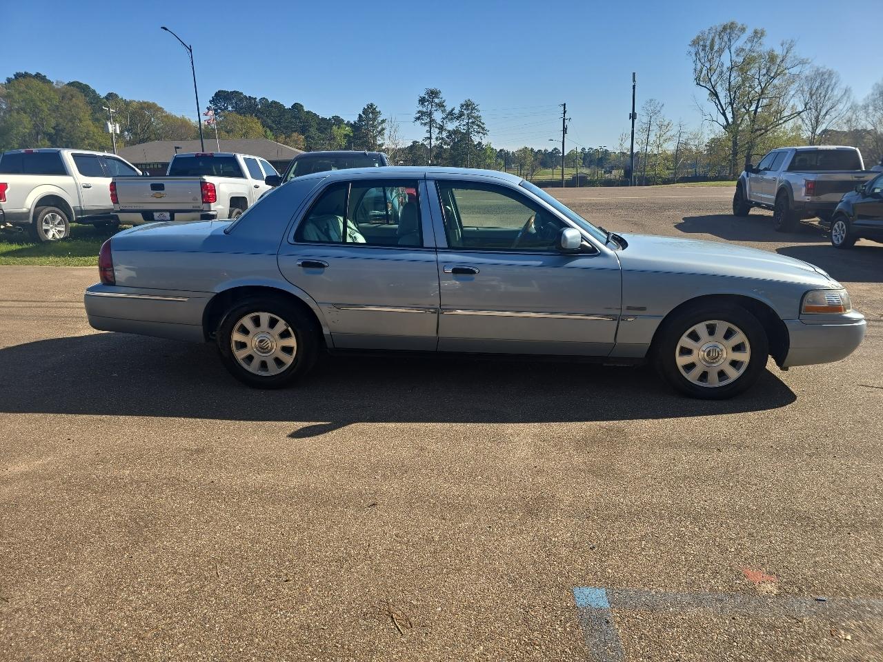 Mercury Grand Marquis 4dr Sdn LS Ultimate 2004