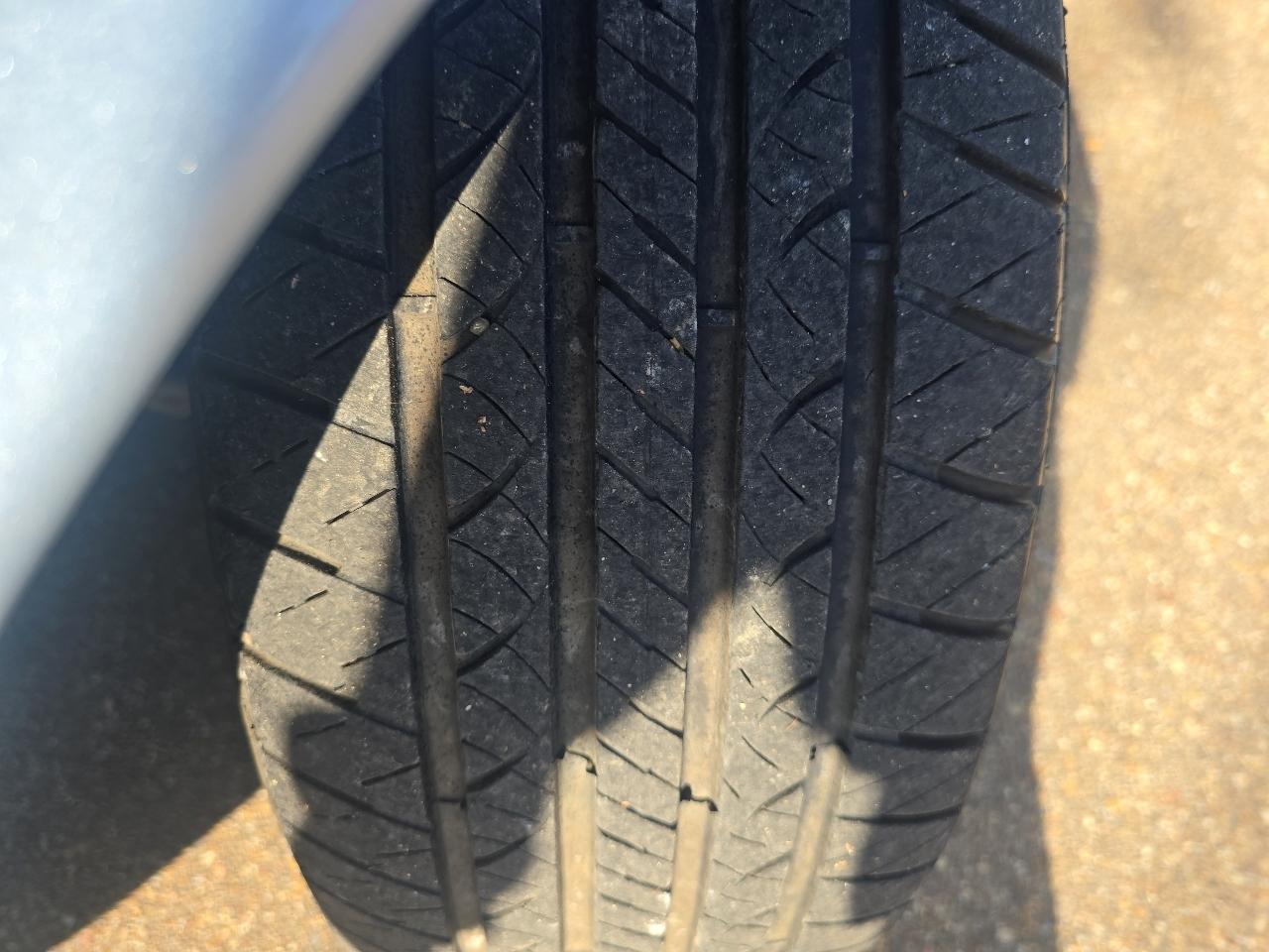 Mercury Grand Marquis 4dr Sdn LS Ultimate 2004