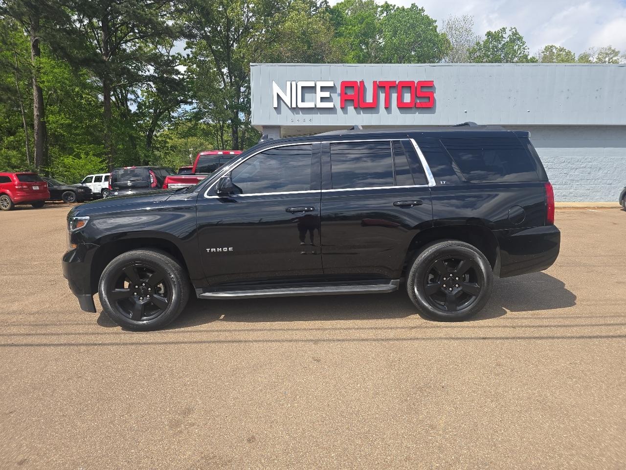 View vehicle photo 2