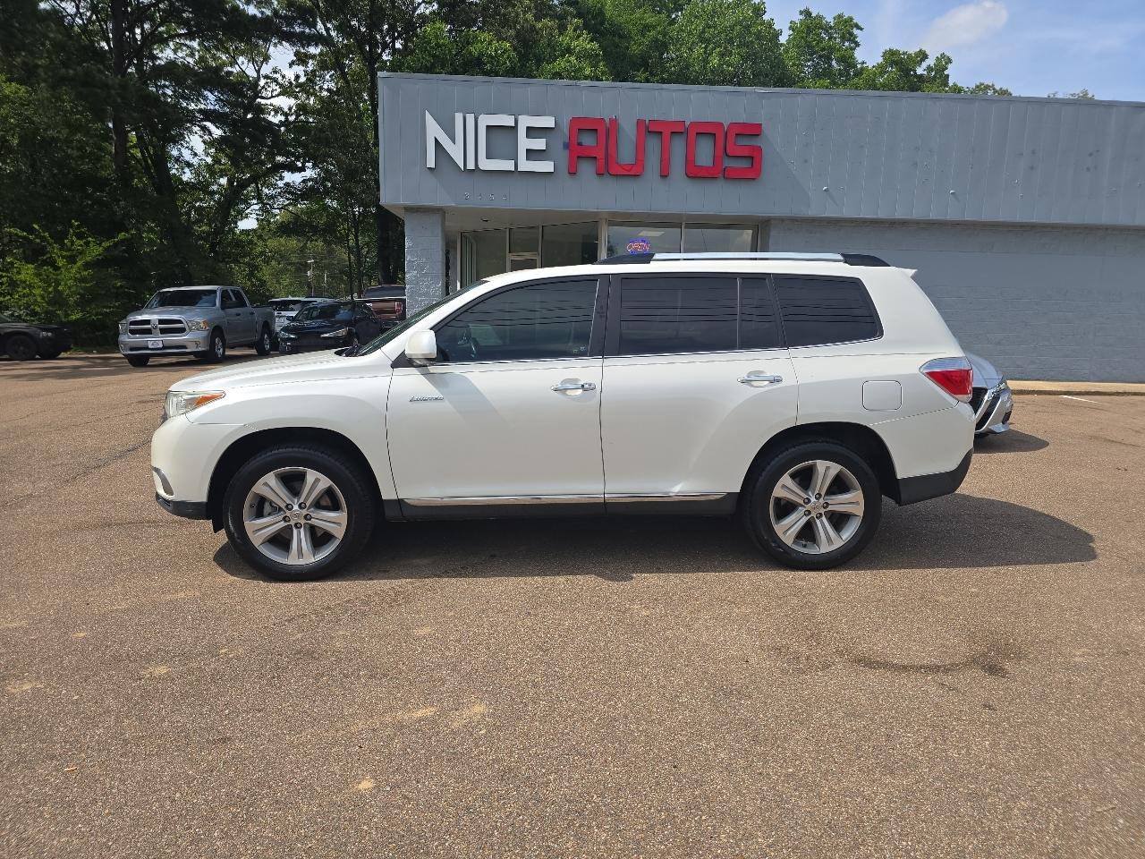 Toyota Highlander  2013