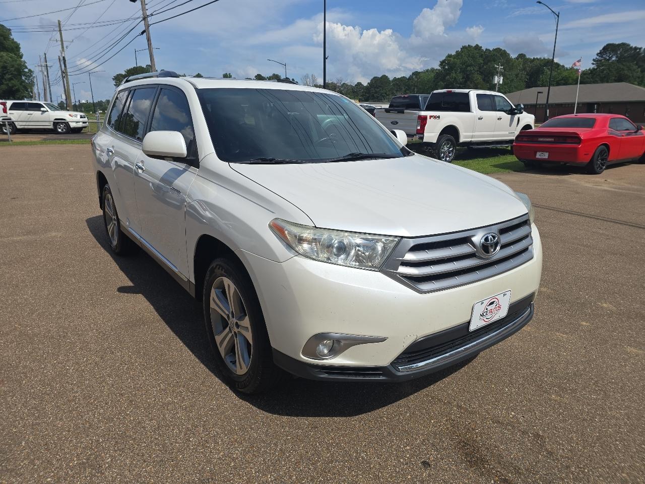 Toyota Highlander  2013