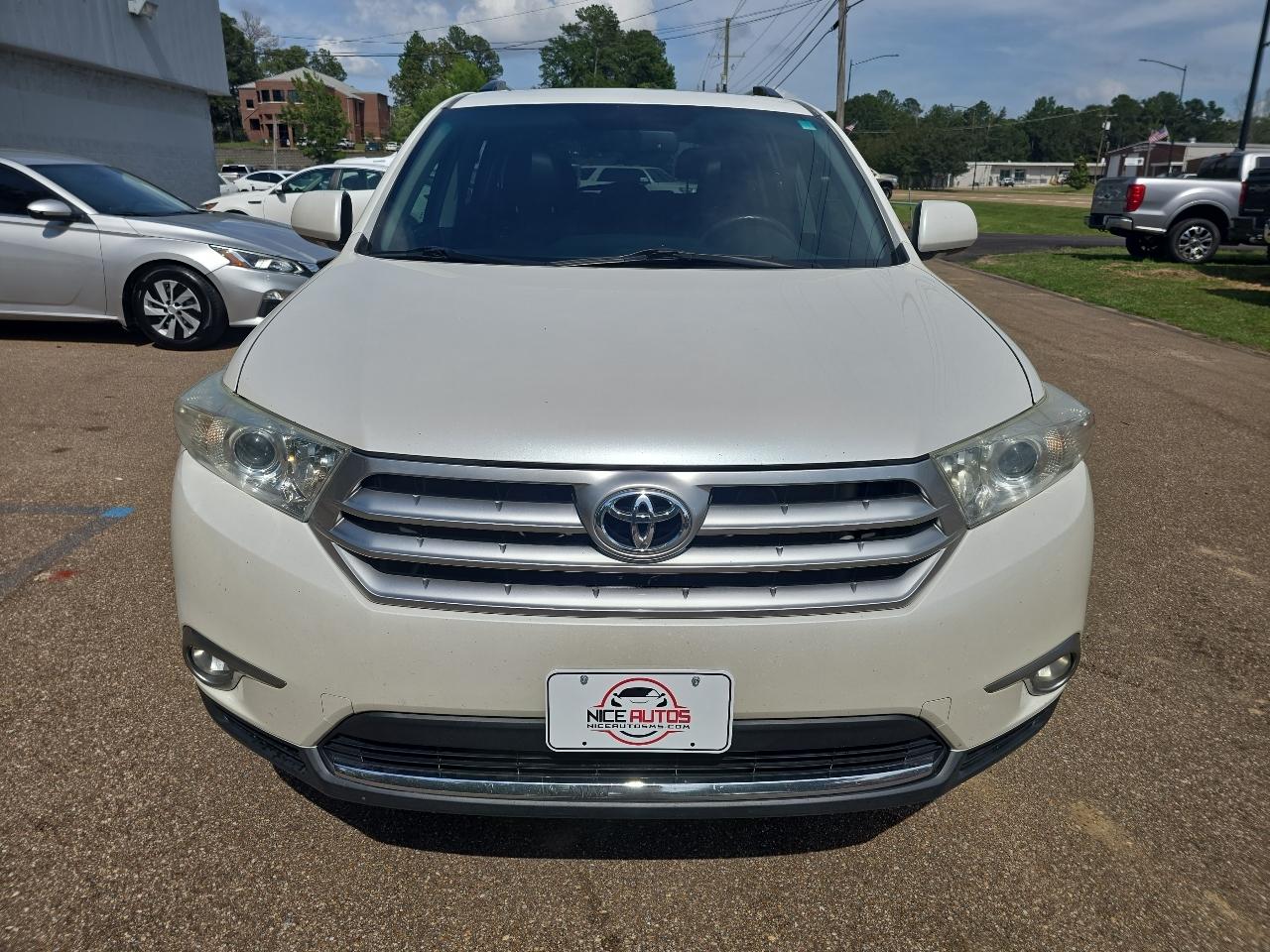 Toyota Highlander  2013