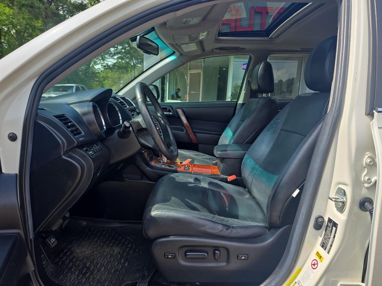 Toyota Highlander  2013