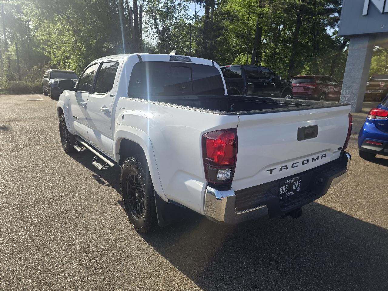 Toyota Tacoma 2WD Double Cab V6 AT SR5 (Natl) 2020