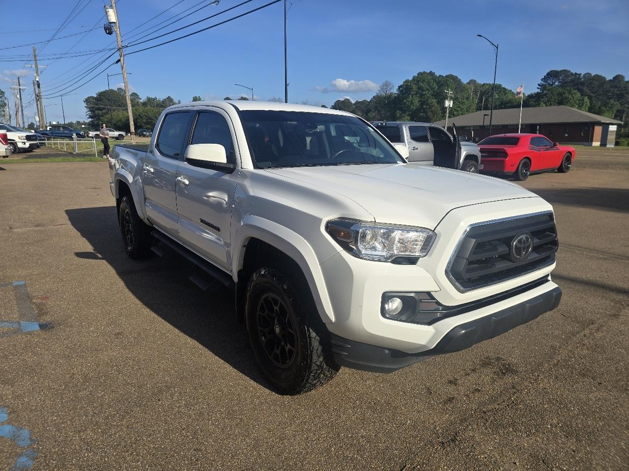 Toyota Tacoma 2WD Double Cab V6 AT SR5 (Natl) 2020