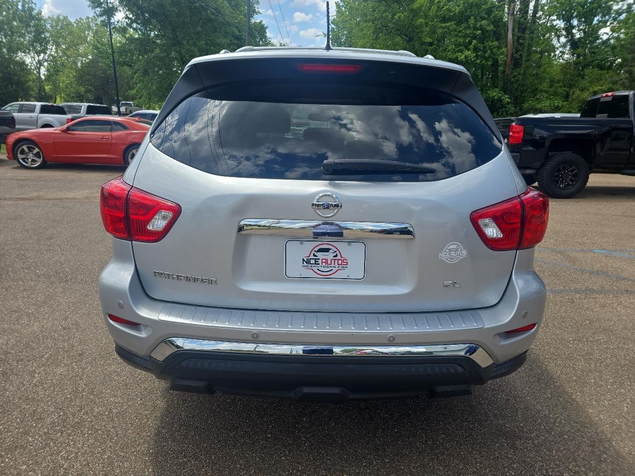 Nissan Pathfinder 4WD 4dr SL 2018