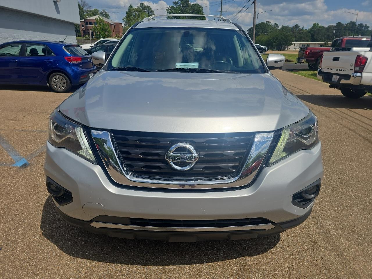 Nissan Pathfinder 4WD 4dr SL 2018