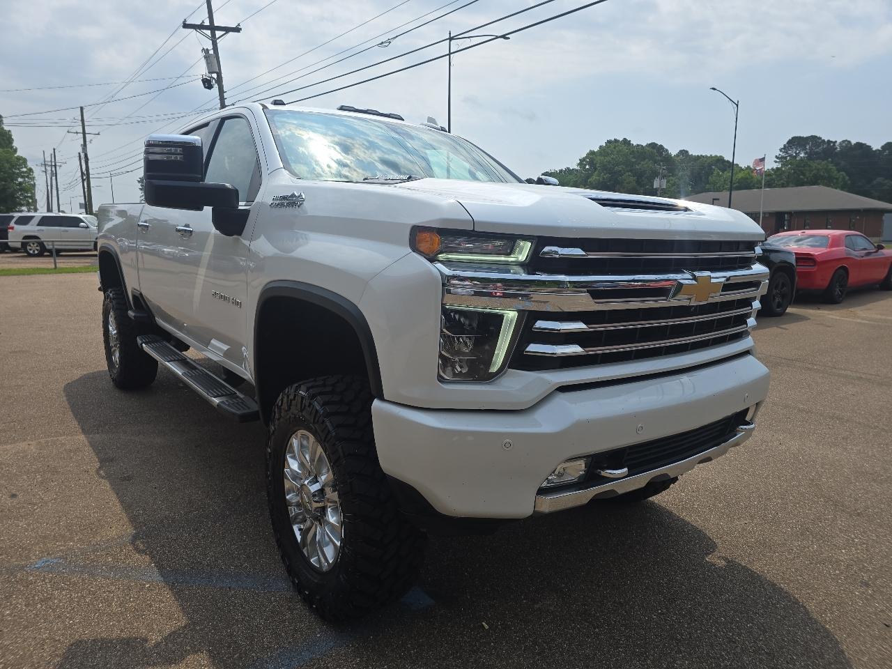 Chevrolet Silverado 2500HD 4WD Crew Cab 167.7 in High Country 2021