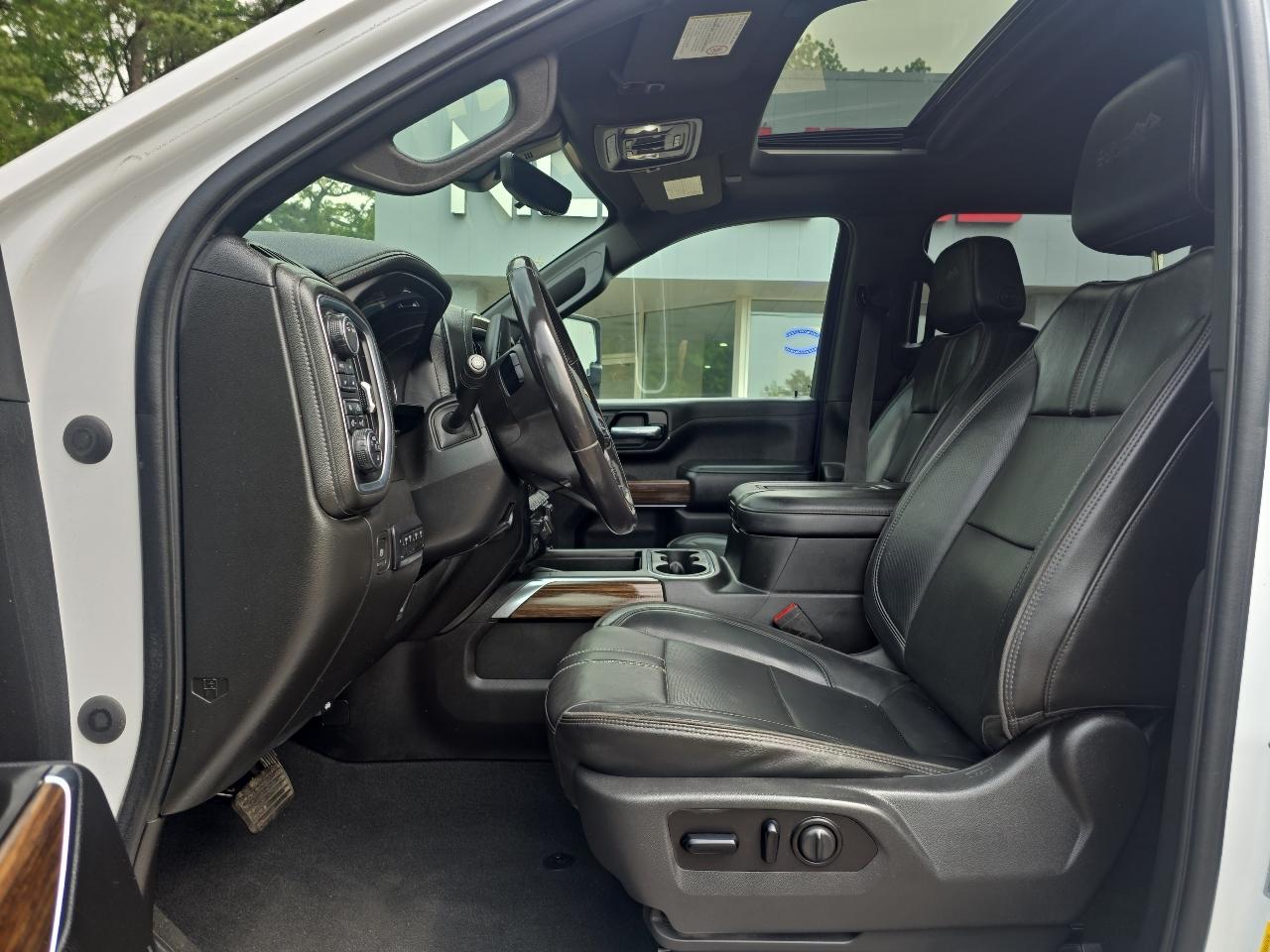 Chevrolet Silverado 2500HD 4WD Crew Cab 167.7 in High Country 2021