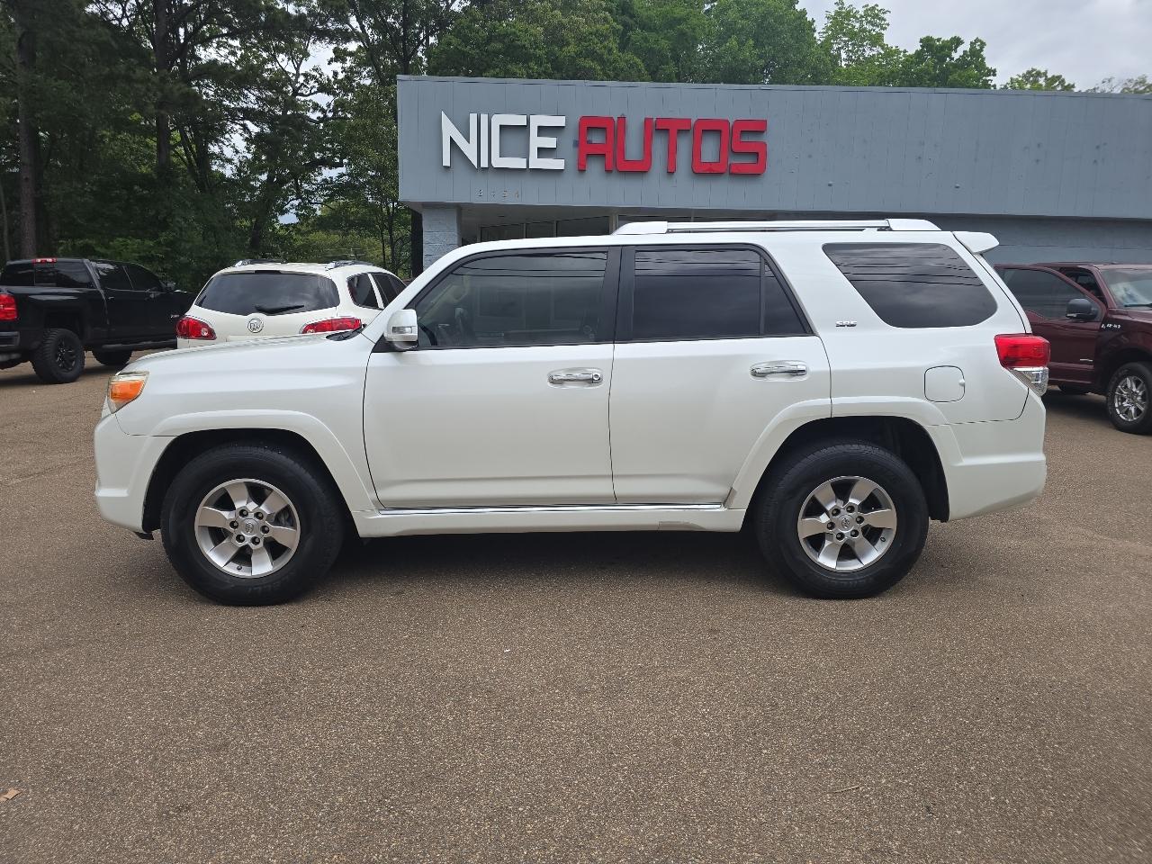 Toyota 4Runner SR5 2012